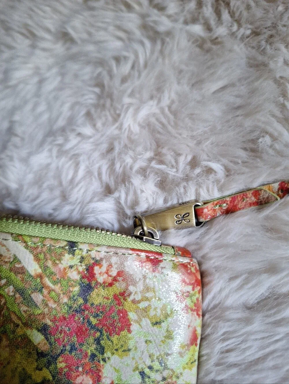 Hono International Sable  Wristlet  Clutch Tropic Print